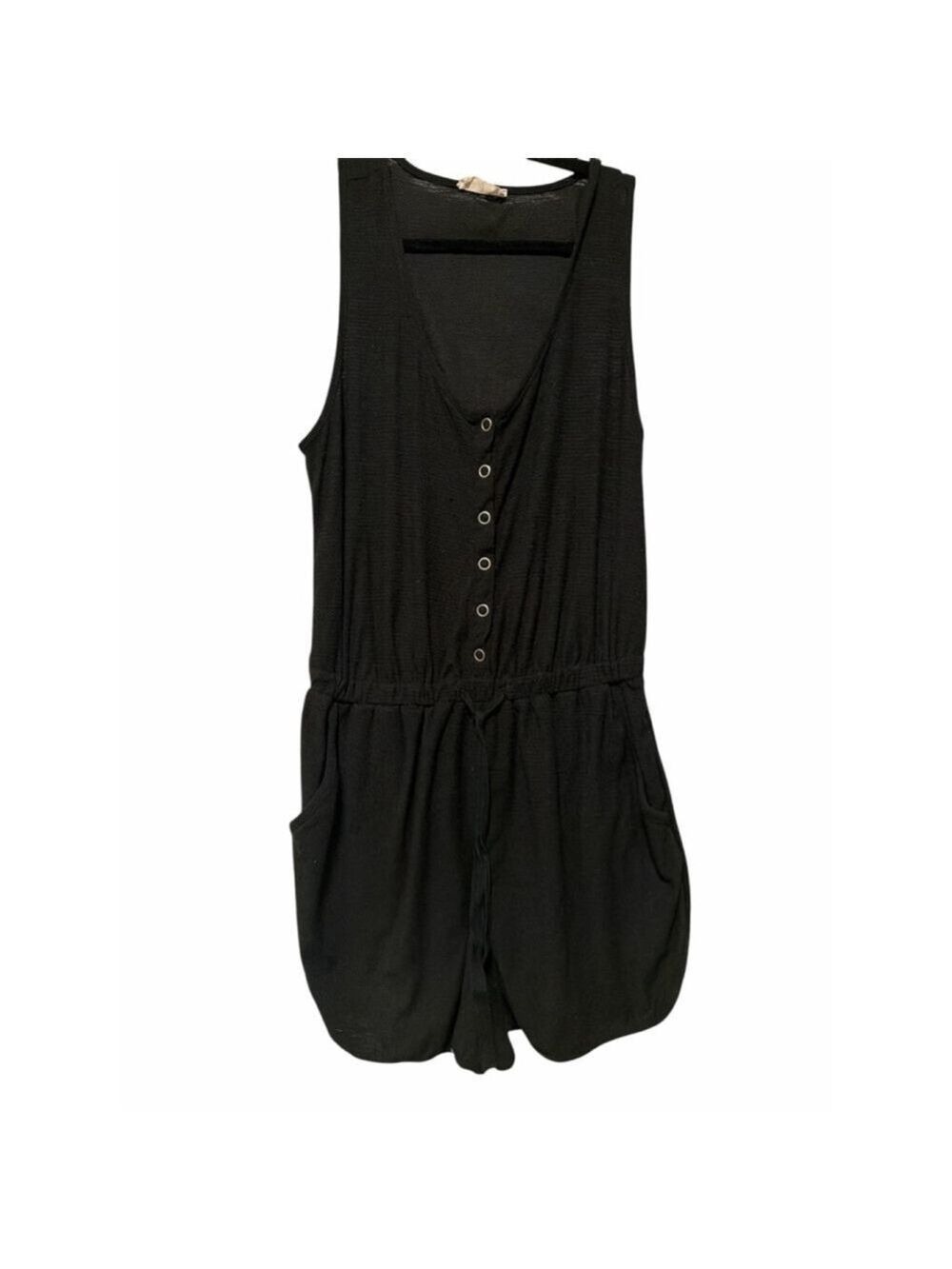 New In Black Sleeveless Button-Front Pocket Romper - Size Medium
